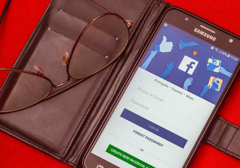 Comment supprimer un compte Facebook piraté ? Agissez vite avant qu’il ne soit trop tard !