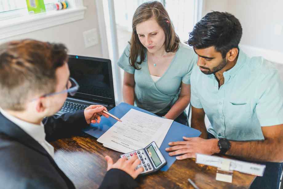 Faut-il déclarer l’assurance vie aux impôts après un décès ? Ce que vous risquez